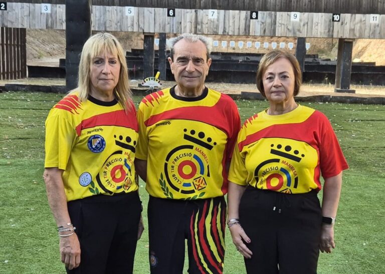 Anna M. Herrera i Mercè Mas, del Club Tir Precisió, 2a i 5a del Trofeu de la Generalitat F-Class Rimfire 100 metres